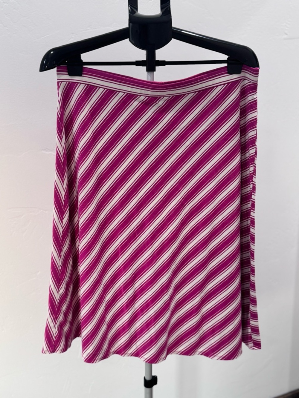Talbots Magenta & White Diagonal Striped A-Line Pull-On Midi Skirt, Size Large